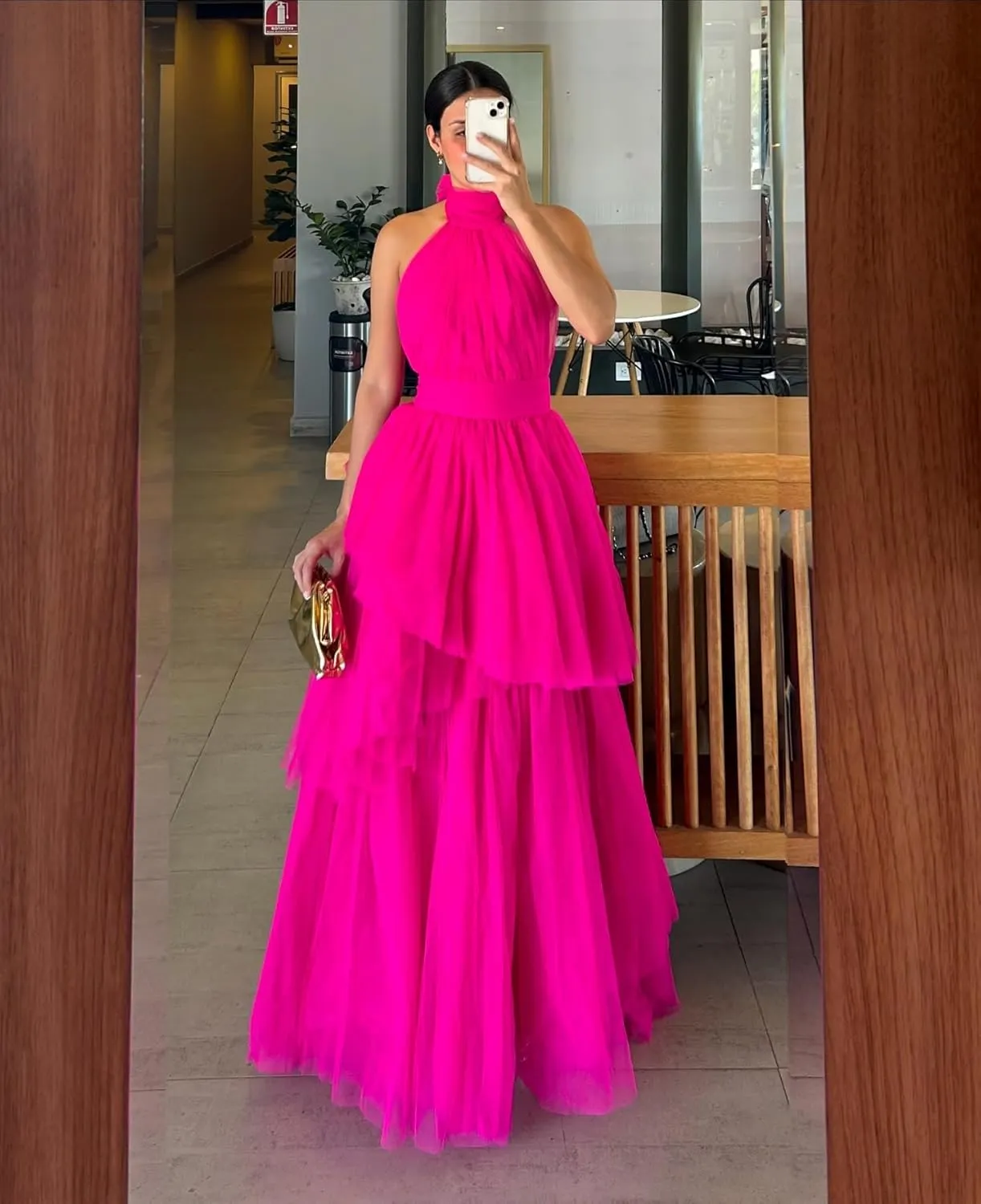 Long Tiered Tulle Prom Dress Halter Bridesmaid Dresses Ruffled Formal Evening Party Gowns