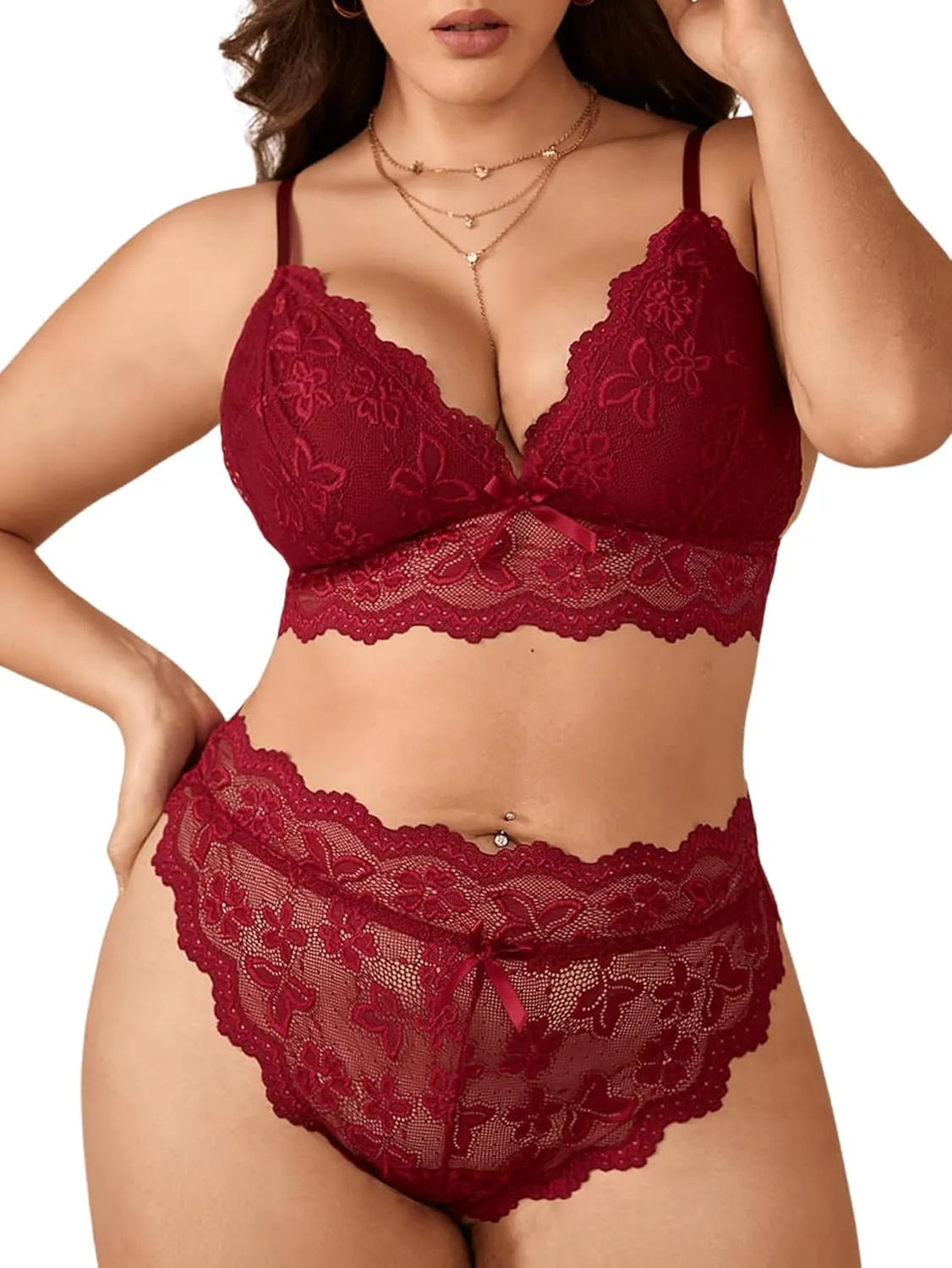 MakeMeChic Women's Plus Size Lingerie Set Floral Lace Scallop Trim Underwire Bra and Panty Sets